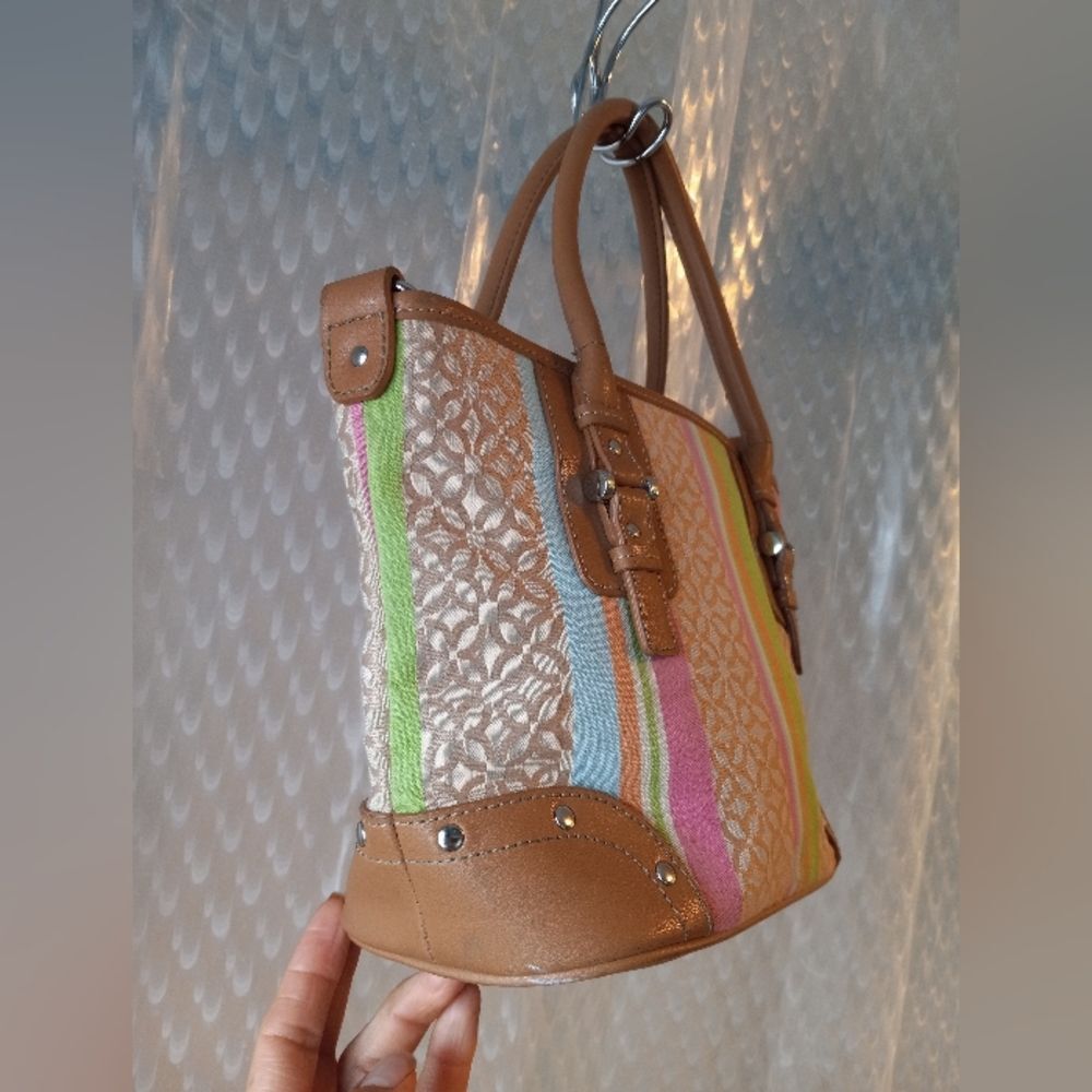 Relic Spring Purse - Picture 2 of 11